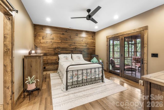 1009 Larkspur Trail, Banner Elk, NC 28604