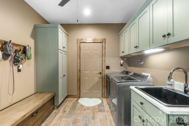 1009 Larkspur Trail, Banner Elk, NC 28604