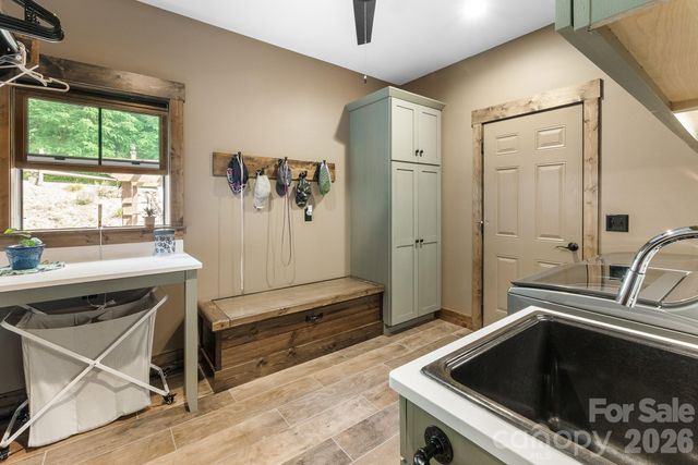 1009 Larkspur Trail, Banner Elk, NC 28604