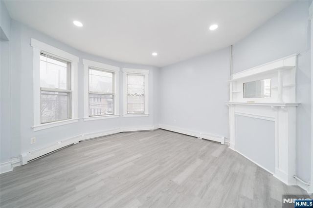 177 Seymour Avenue, Newark, NJ 07108