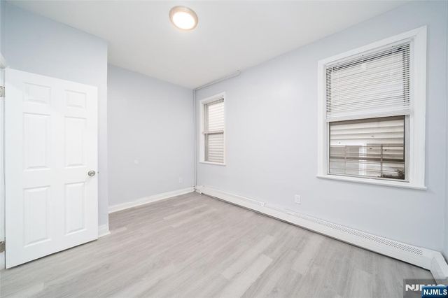 177 Seymour Avenue, Newark, NJ 07108