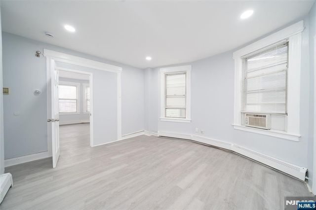 177 Seymour Avenue, Newark, NJ 07108