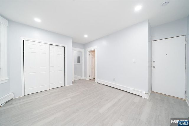 177 Seymour Avenue, Newark, NJ 07108