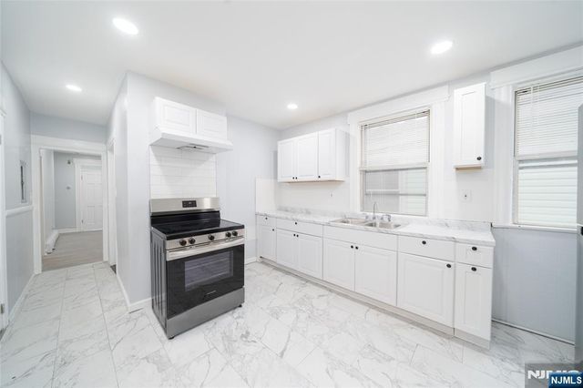 177 Seymour Avenue, Newark, NJ 07108
