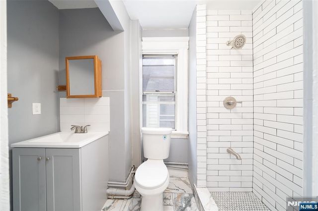 177 Seymour Avenue, Newark, NJ 07108