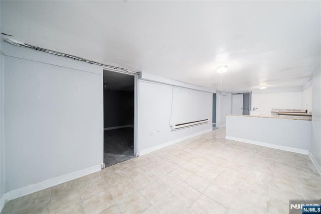 177 Seymour Avenue, Newark, NJ 07108