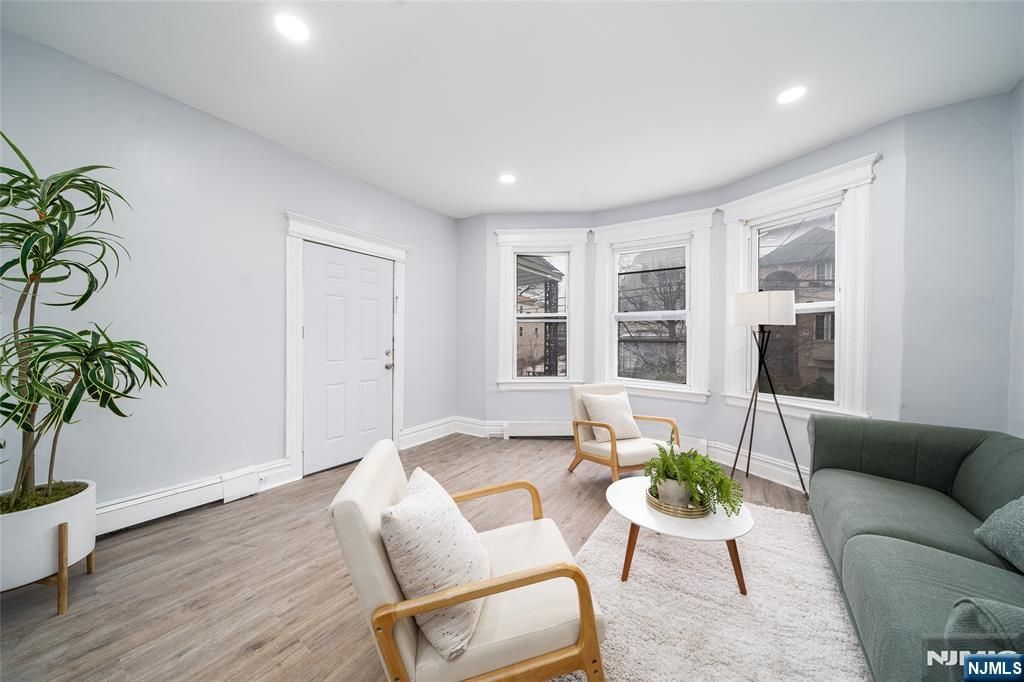 177 Seymour Avenue, Newark, NJ 07108