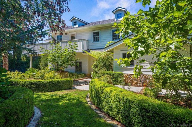 3412 Buena Creek Rd, Vista, CA 92084