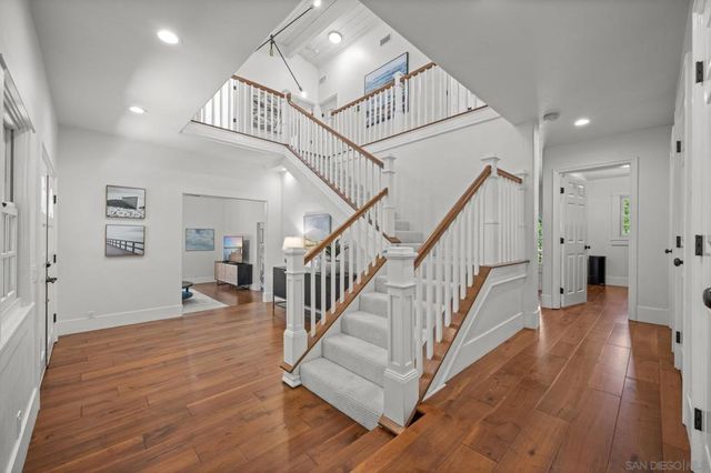 3412 Buena Creek Rd, Vista, CA 92084