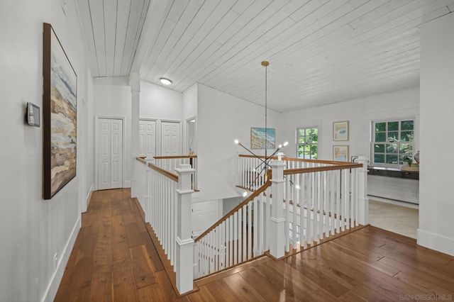 3412 Buena Creek Rd, Vista, CA 92084