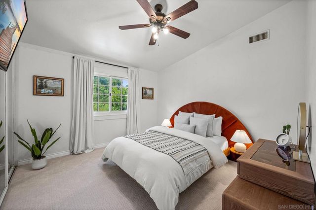 3412 Buena Creek Rd, Vista, CA 92084