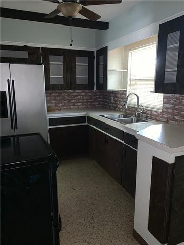 4205 E 10TH AVENUE, Tampa, FL 33605