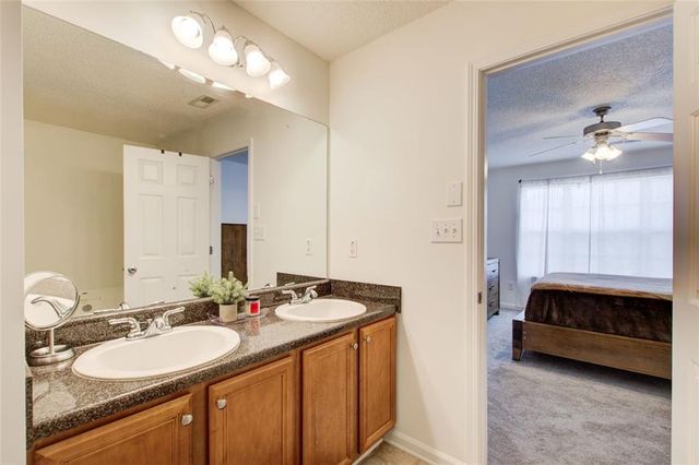 4834 W Park Circle, Atlanta, GA 30349