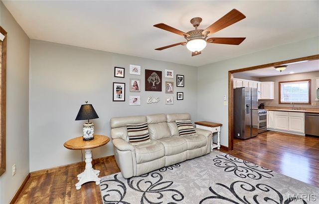 22 Wagon Wheel, Troy, MO 63379