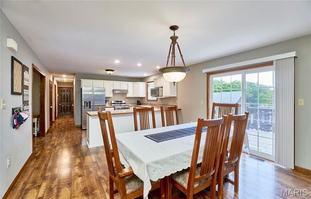 22 Wagon Wheel, Troy, MO 63379