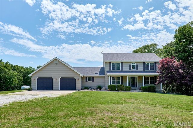 22 Wagon Wheel, Troy, MO 63379
