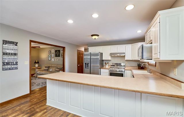 22 Wagon Wheel, Troy, MO 63379