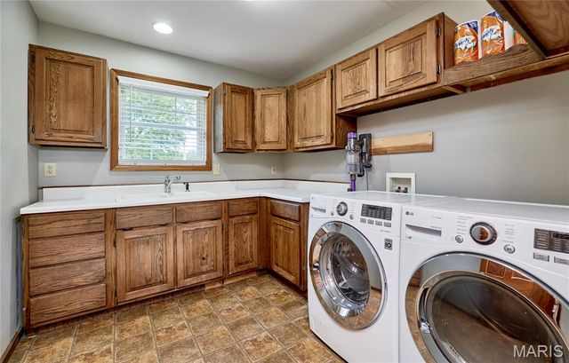 22 Wagon Wheel, Troy, MO 63379
