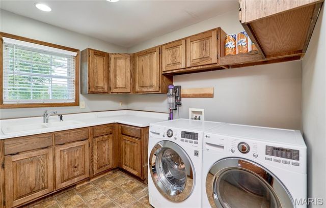 22 Wagon Wheel, Troy, MO 63379