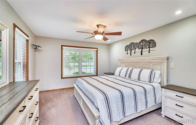 22 Wagon Wheel, Troy, MO 63379