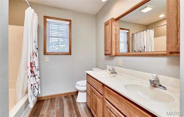 22 Wagon Wheel, Troy, MO 63379