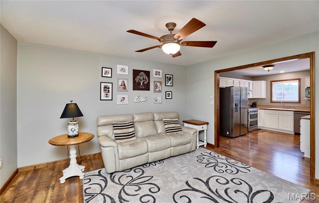 22 Wagon Wheel, Troy, MO 63379