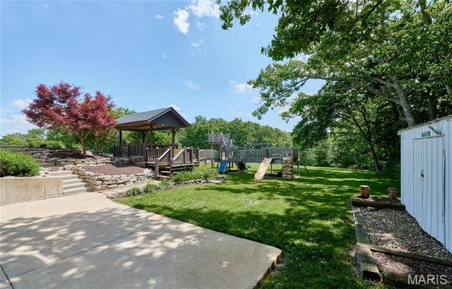 22 Wagon Wheel, Troy, MO 63379