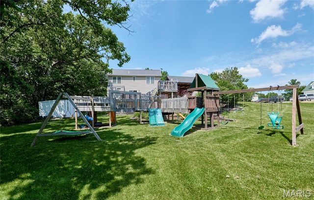 22 Wagon Wheel, Troy, MO 63379