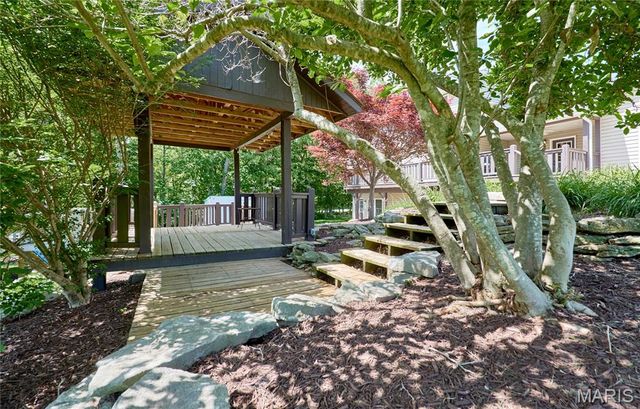 22 Wagon Wheel, Troy, MO 63379