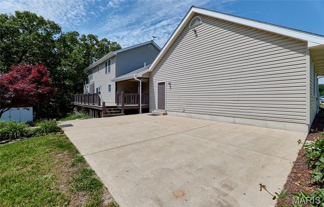 22 Wagon Wheel, Troy, MO 63379