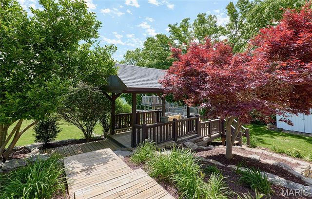 22 Wagon Wheel, Troy, MO 63379