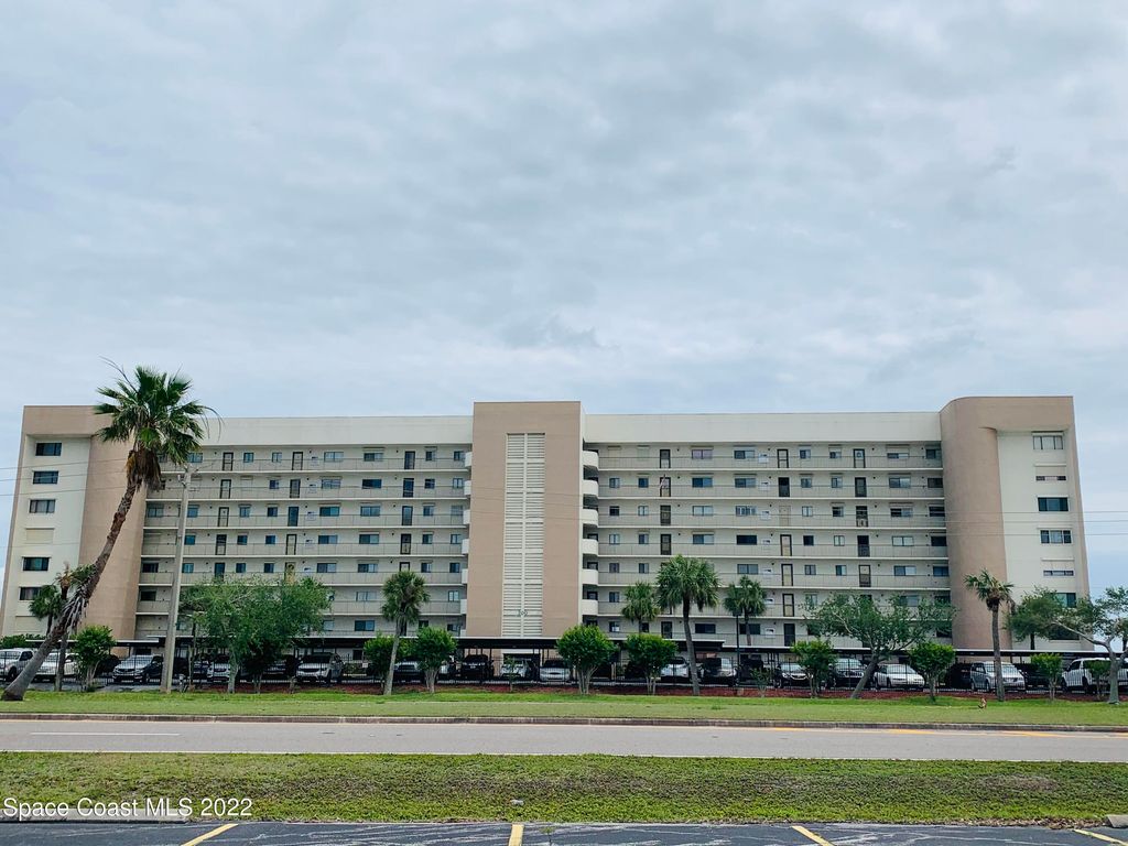 200 S Sykes Creek Parkway 604, Merritt Island, FL 32952