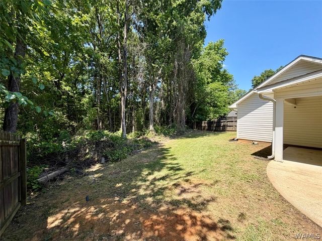 2928 Cameo, Northport, AL 35473