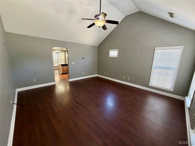 2928 Cameo, Northport, AL 35473