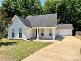 2928 Cameo, Northport, AL 35473