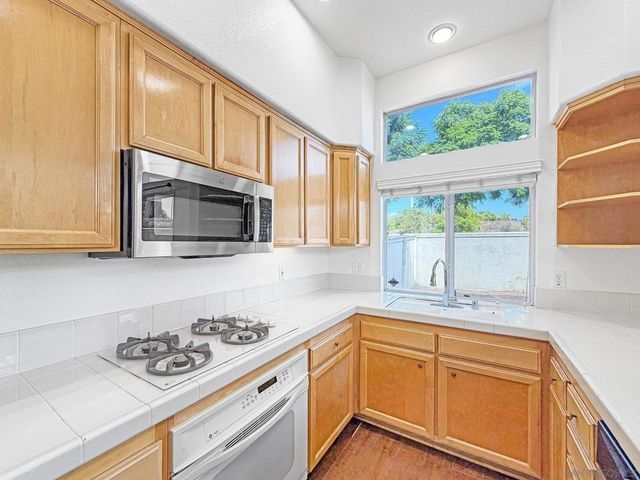 11954 Cypress Canyon 2, San Diego, CA 92131