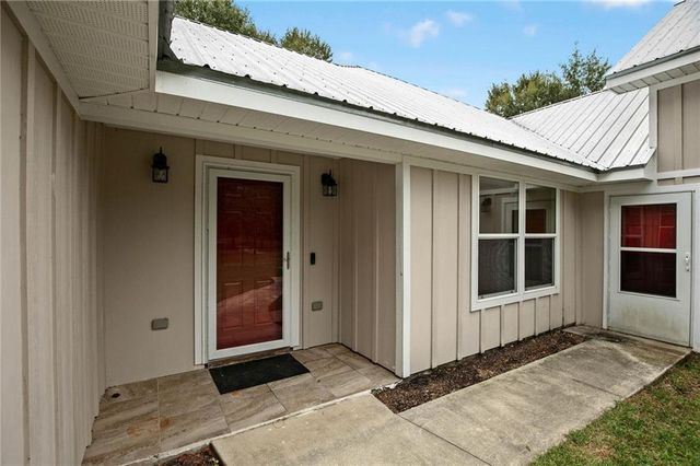 21418 East Boulevard, Silverhill, AL 36576