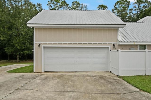 21418 East Boulevard, Silverhill, AL 36576