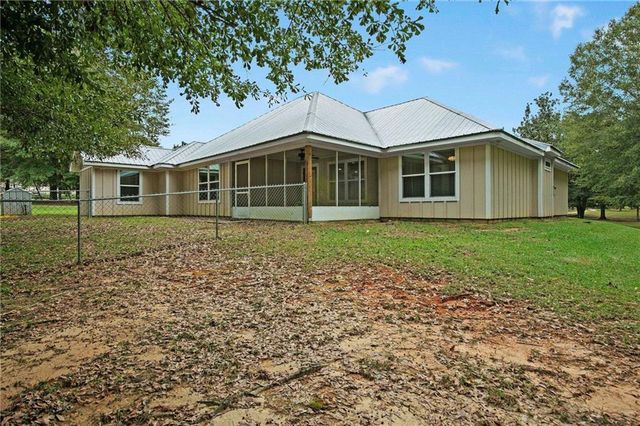 21418 East Boulevard, Silverhill, AL 36576