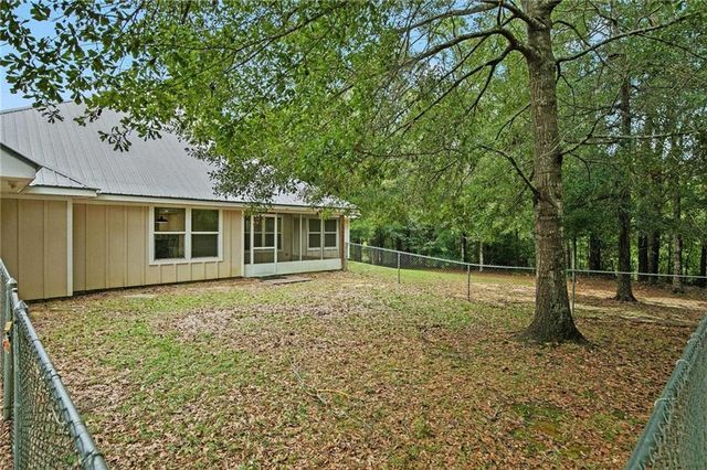 21418 East Boulevard, Silverhill, AL 36576