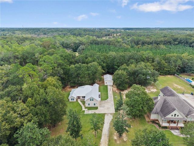 21418 East Boulevard, Silverhill, AL 36576