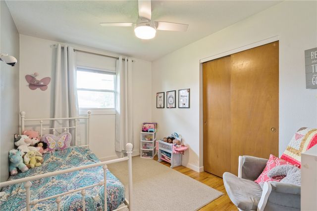 135 29th Street Court, Marion, IA 52302