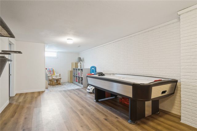 135 29th Street Court, Marion, IA 52302