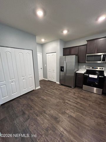 288 ARALIA Lane, Jacksonville, FL 32216