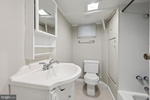 2417 WASHINGTON BLVD, Arlington, VA 22201