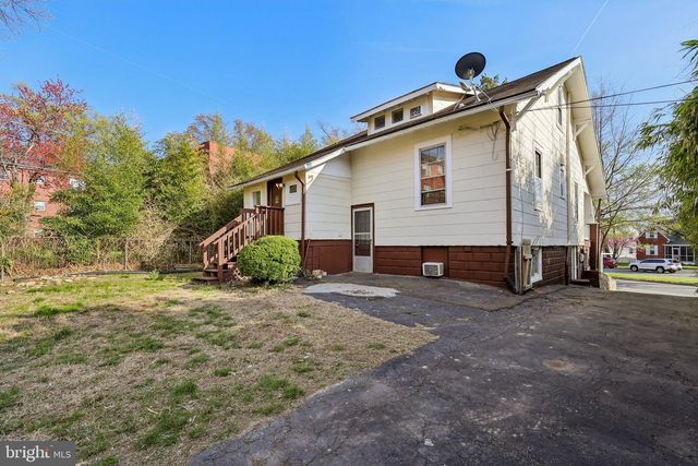 2417 WASHINGTON BLVD, Arlington, VA 22201