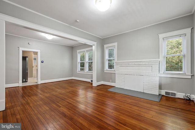 2417 WASHINGTON BLVD, Arlington, VA 22201