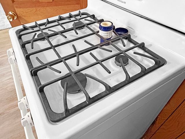 10 Gerald Ct 2, Leicester, MA 01524