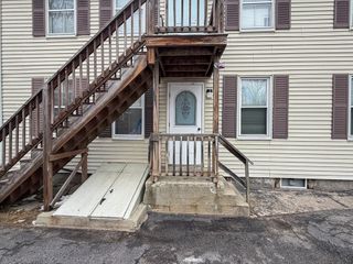 10 Gerald Ct 2, Leicester, MA 01524