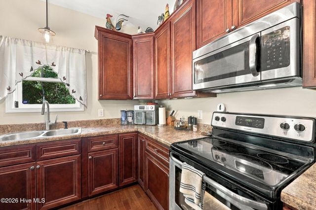 126 Penny Lane, Holly Ridge, NC 28445